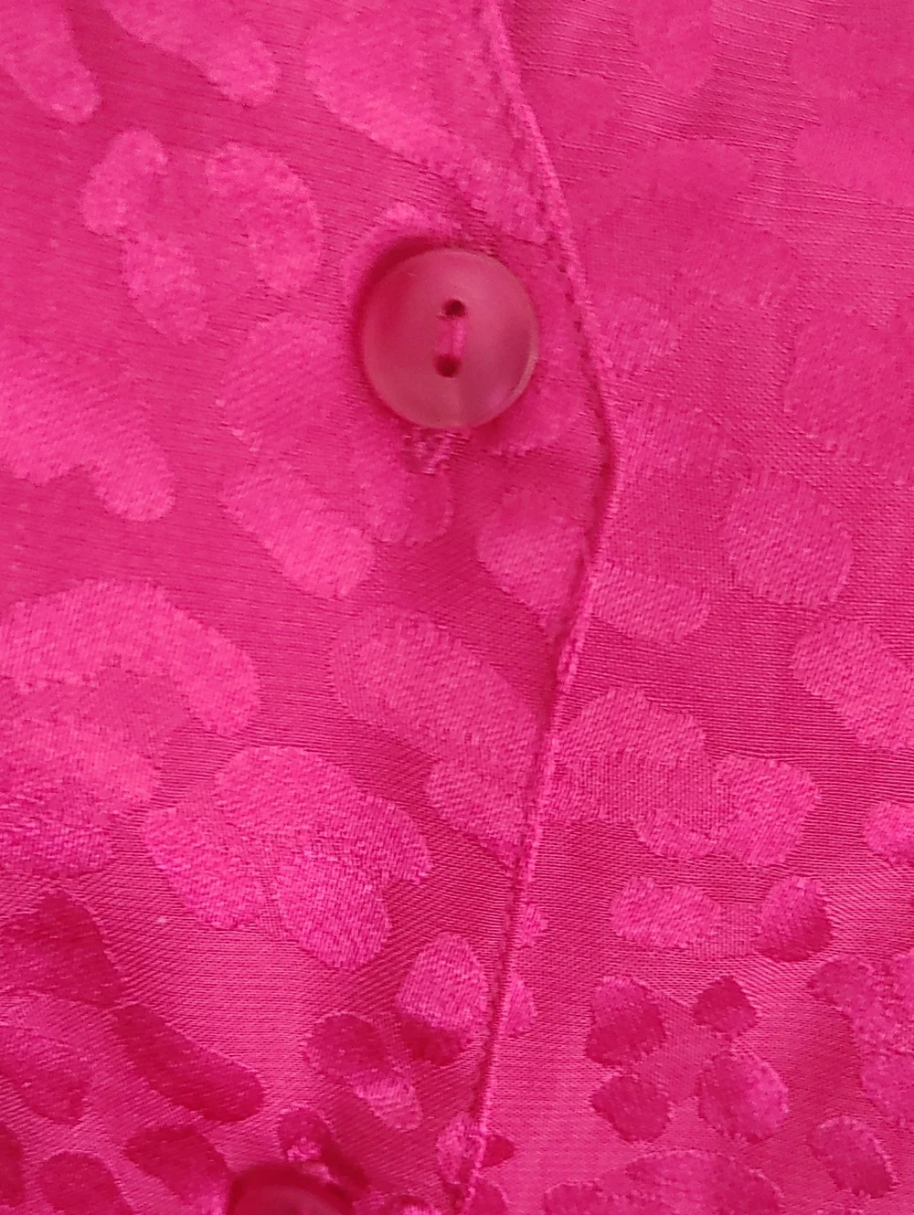 Valerie Stevens Intimates Vintage 2 Piece Fuchsia Satin Pajama Set Size S